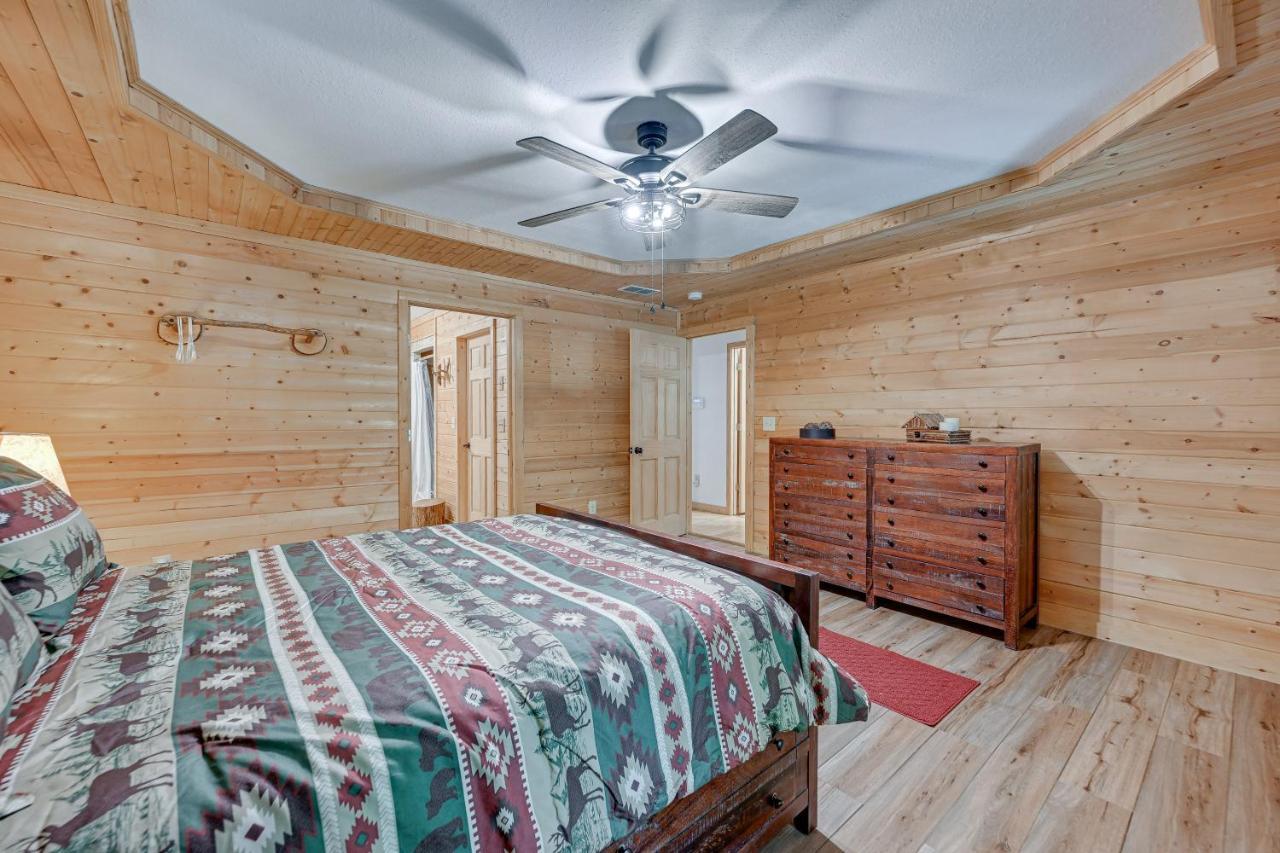Smoky Mountain Cabin With Camping Area And Fire Pit! Whittier Eksteriør billede