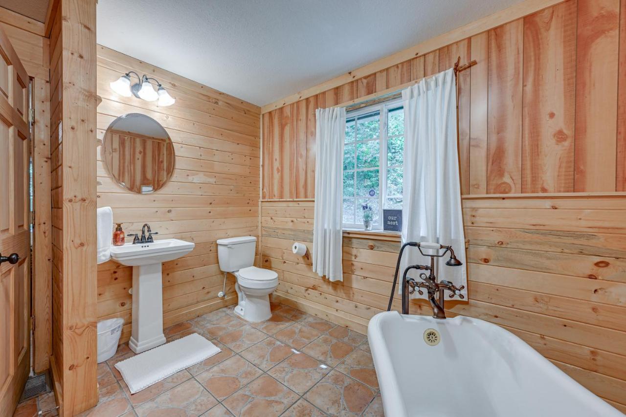 Smoky Mountain Cabin With Camping Area And Fire Pit! Whittier Eksteriør billede