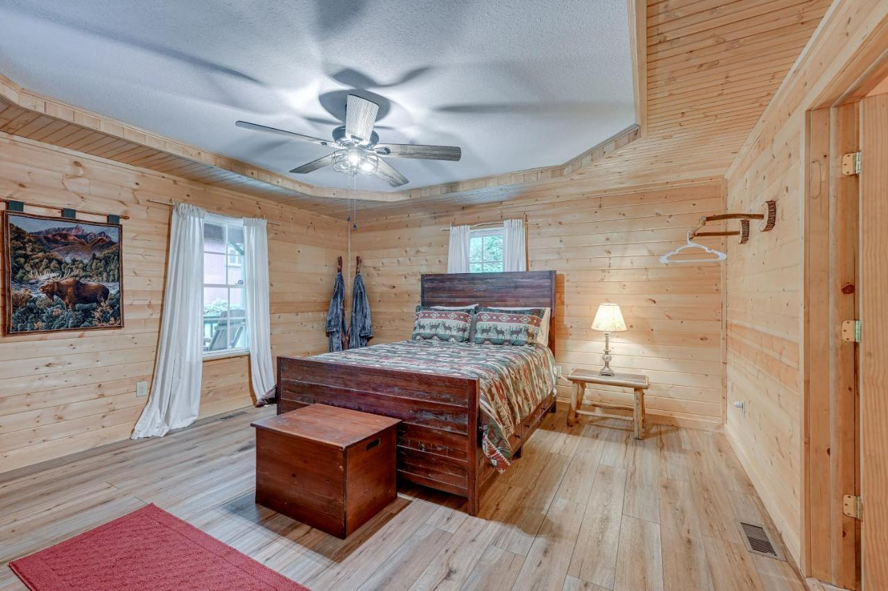 Smoky Mountain Cabin With Camping Area And Fire Pit! Whittier Eksteriør billede